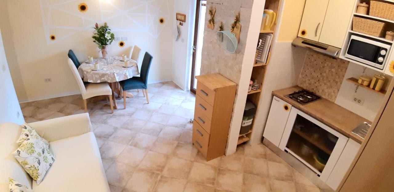 Apartment Demori *